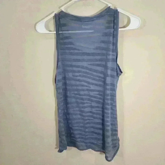 Converse tiger print burns out tank size xs - Picture 6 of 6